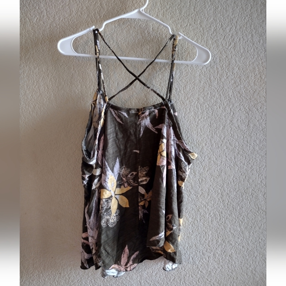 Free People Tank Top Size M NWT - Picture 10 of 14